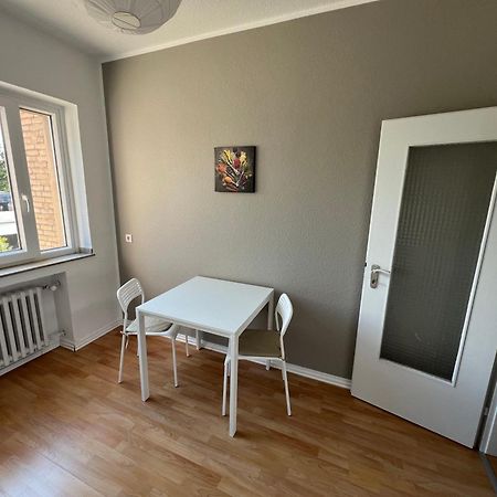 Emas4 Wohnung Mit 2 Einzelbetten, Kueche Крефельд Экстерьер фото